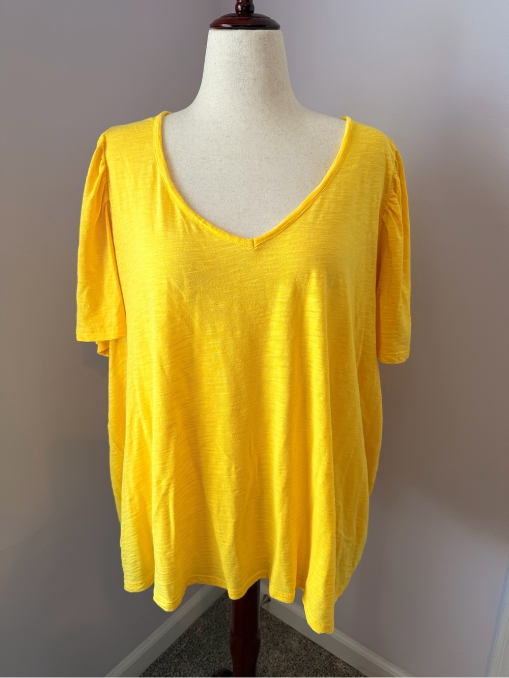 Lane Bryant Yellow V-Neck Short Sleeve Tee